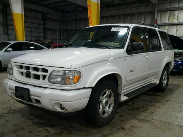 1FMZU75E9YZA94228 - 2000 FORD EXPLORER L WHITE photo 2