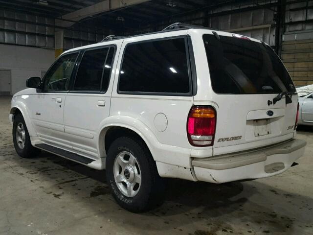 1FMZU75E9YZA94228 - 2000 FORD EXPLORER L WHITE photo 3