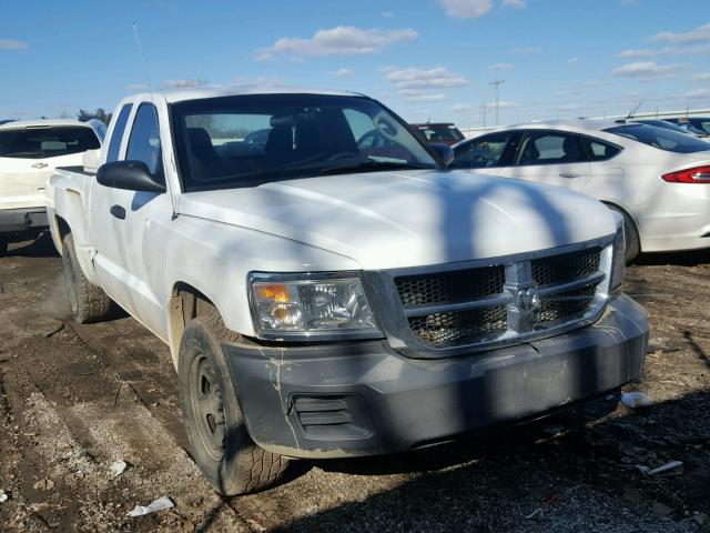 1D7HE22K18S556712 - 2008 DODGE DAKOTA ST WHITE photo 1