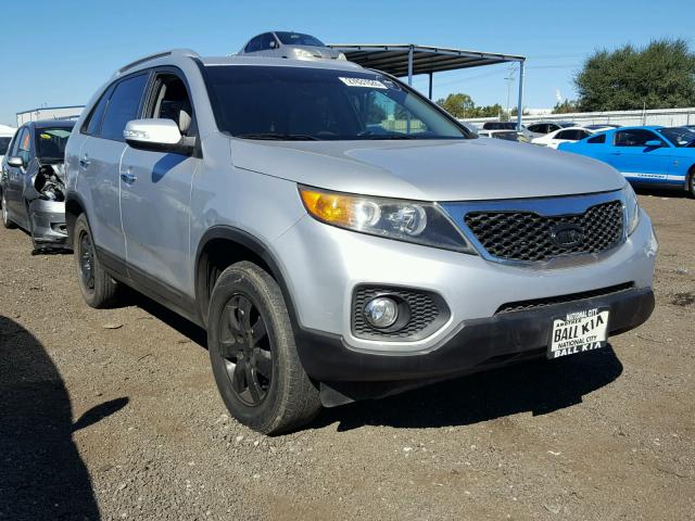 5XYKT3A13BG001469 - 2011 KIA SORENTO BA SILVER photo 1