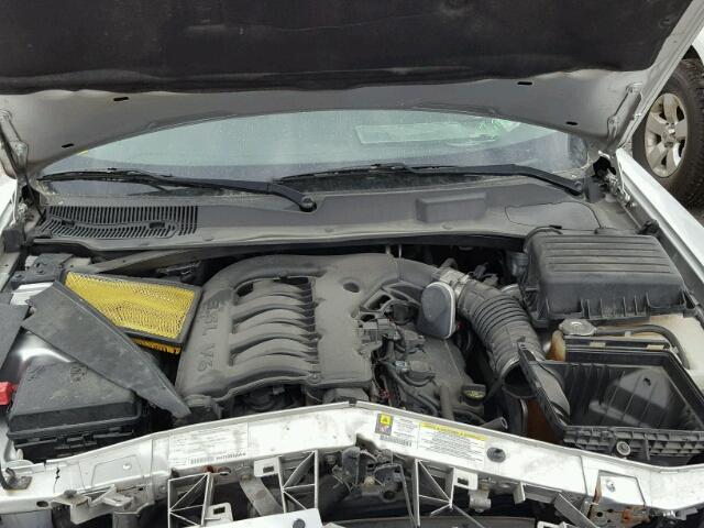 2B3KA43GX8H267502 - 2008 DODGE CHARGER GRAY photo 7