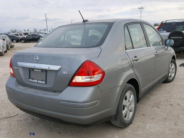 3N1BC11E87L397313 - 2007 NISSAN VERSA S GRAY photo 4