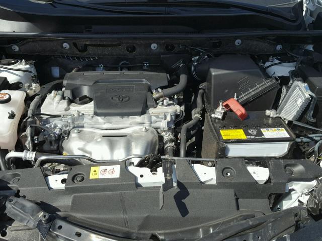JTMRFREV7JJ718414 - 2018 TOYOTA RAV4 ADVEN WHITE photo 7
