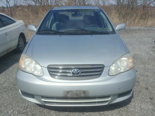 2T1BR38EX4C215073 - 2004 TOYOTA COROLLA CE SILVER photo 9