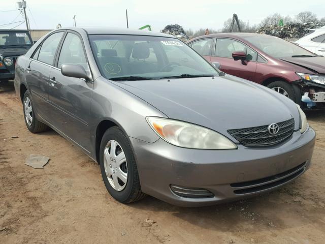 JTDBE32KX40246618 - 2004 TOYOTA CAMRY LE GRAY photo 1