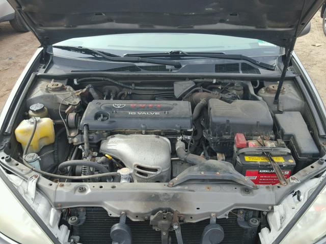 JTDBE32KX40246618 - 2004 TOYOTA CAMRY LE GRAY photo 7