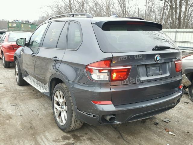 5UXZV4C5XBL416032 - 2011 BMW X5 XDRIVE3 GRAY photo 3