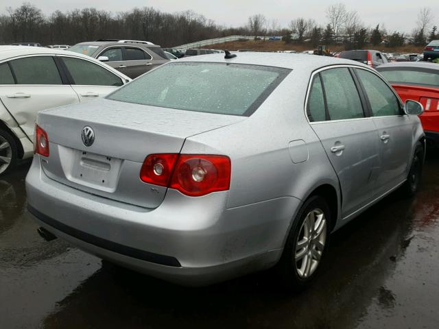 3VWRG71K37M046650 - 2007 VOLKSWAGEN JETTA 2.5 SILVER photo 4