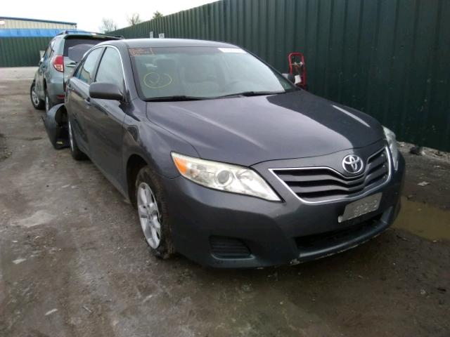 4T1BF3EK1BU213582 - 2011 TOYOTA CAMRY BASE GRAY photo 1