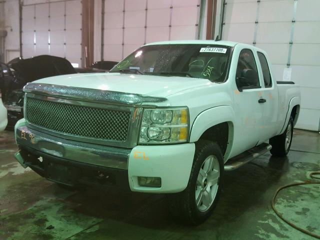 2GCEK19J281225361 - 2008 CHEVROLET SILVERADO WHITE photo 2