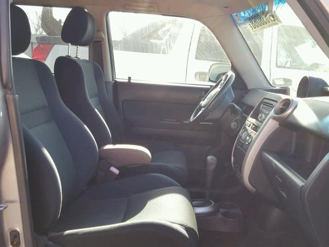 JTLKT324564084663 - 2006 TOYOTA SCION XB 灰色 照片 5