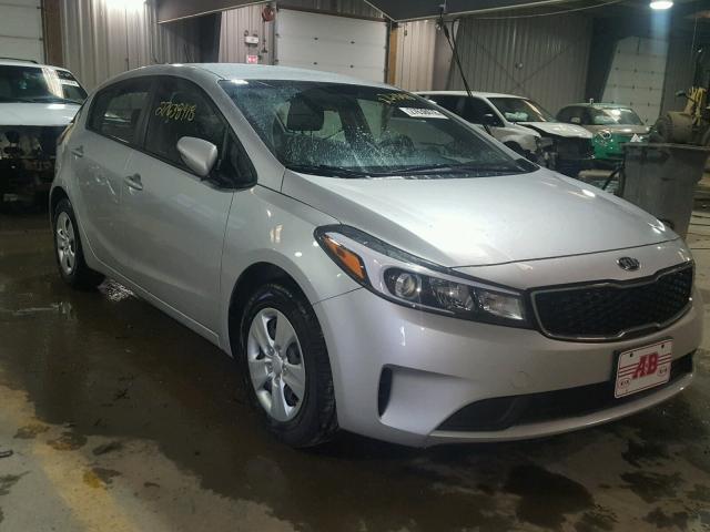 KNAFK5A89H5703159 - 2017 KIA FORTE LX SILVER photo 1