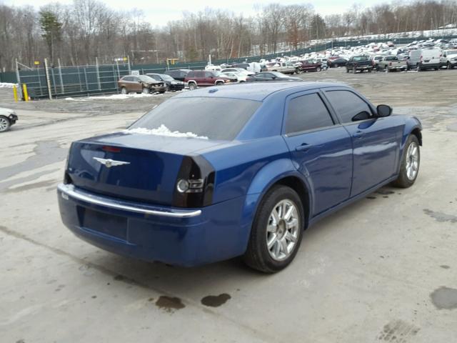 2C3LA53VX9H534568 - 2009 CHRYSLER 300 TOURIN BLUE photo 4