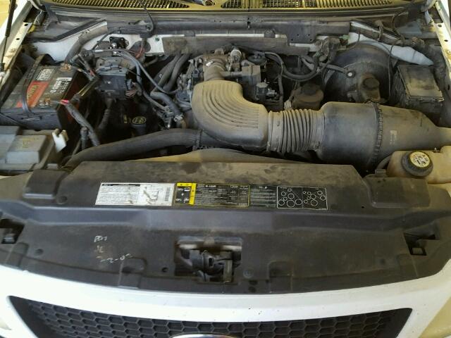 1FTRF17W62NB44759 - 2002 FORD F150 WHITE photo 7