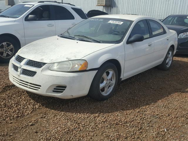 1B3EL46TX5N591147 - 2005 DODGE STRATUS SX WHITE photo 2