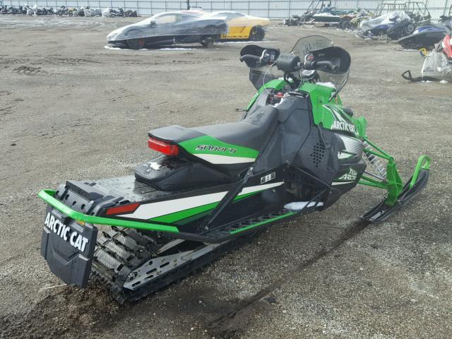 4UF10SNWXAT114397 - 2010 ARCC SNOWMOBILE GREEN photo 4