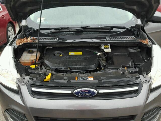 1FMCU0GX0EUC46336 - 2014 FORD ESCAPE SE GRAY photo 7