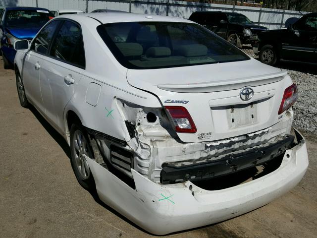 4T1BF3EK7BU681767 - 2011 TOYOTA CAMRY BASE WHITE photo 3