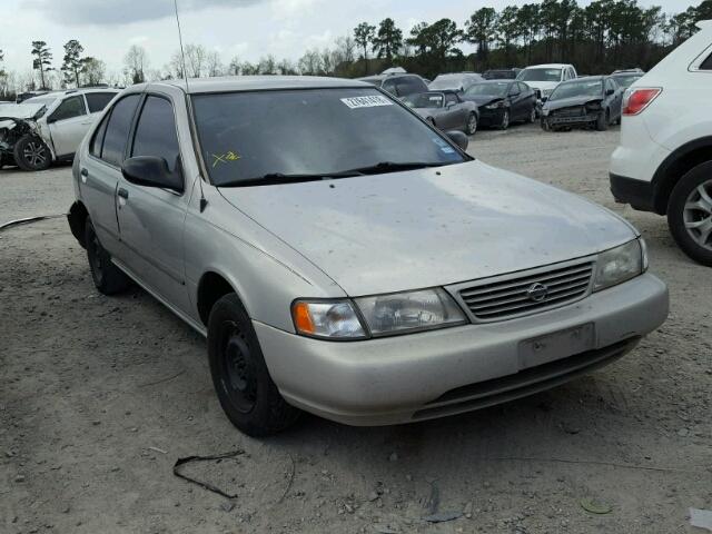 3N1AB41D3TL024388 - 1996 NISSAN SENTRA XE SILVER photo 1