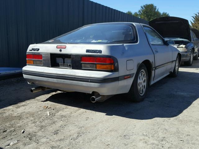 JM1FC3311J0629825 - 1988 MAZDA RX7 GRAY photo 4