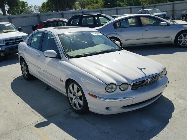 SAJEA51C14WE04781 - 2004 JAGUAR X-TYPE 3.0 WHITE photo 1