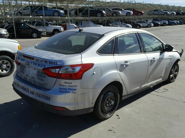 1FADP3F24DL291281 - 2013 FORD FOCUS SE SILVER photo 4