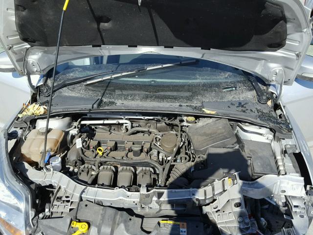 1FADP3F24DL291281 - 2013 FORD FOCUS SE SILVER photo 7