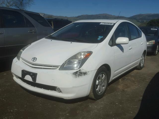 JTDKB20U940115980 - 2004 TOYOTA PRIUS WHITE photo 2