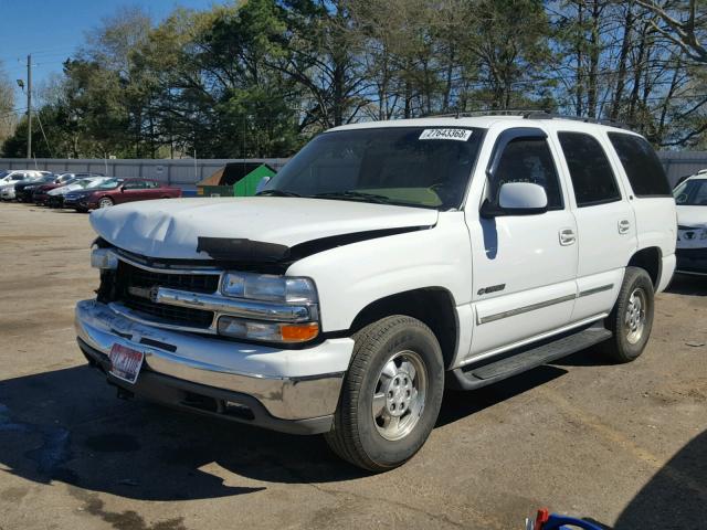 1GNEC13Z42J223725 - 2002 CHEVROLET TAHOE C150 WHITE photo 2