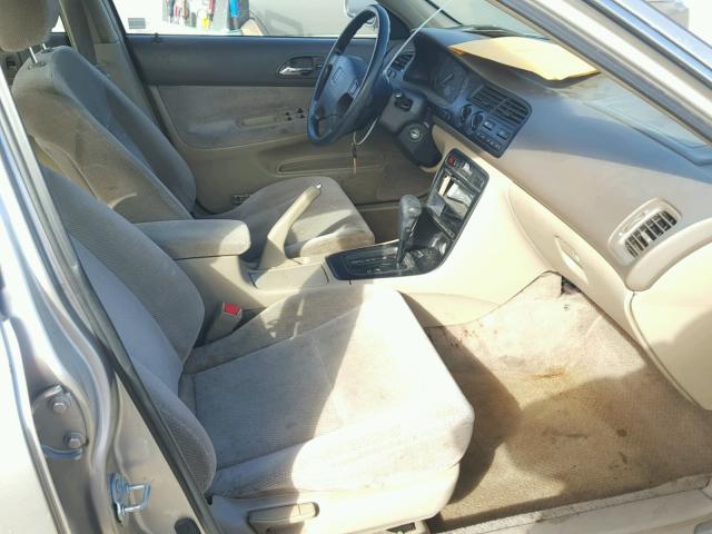 JHMCD5637VC020430 - 1997 HONDA ACCORD LX GOLD photo 5