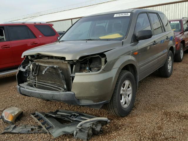 2HKYF181X7H532552 - 2007 HONDA PILOT LX BROWN photo 2