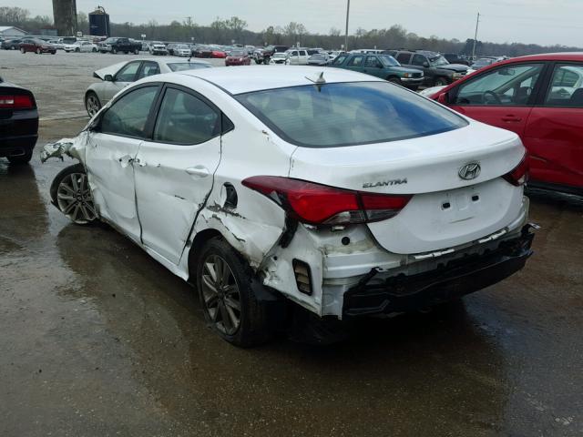 5NPDH4AE4GH725092 - 2016 HYUNDAI ELANTRA SE WHITE photo 3