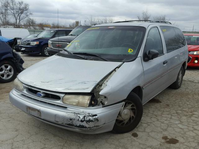 2FMDA5147TBA82675 - 1996 FORD WINDSTAR W SILVER photo 2