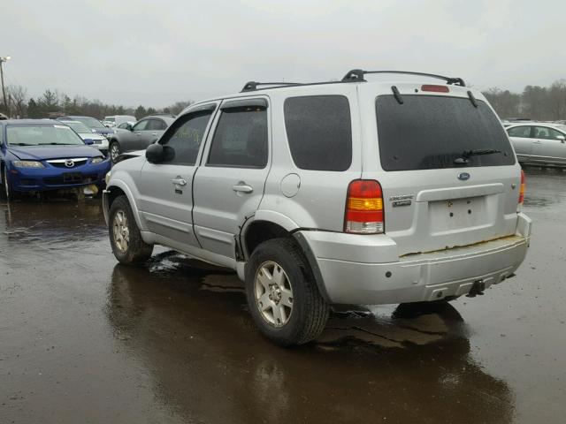 1FMCU94147KB59171 - 2007 FORD ESCAPE LIM SILVER photo 3