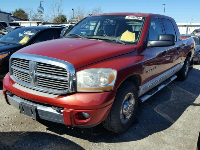 3D3KR19D56G153883 - 2006 DODGE RAM 1500 RED photo 2