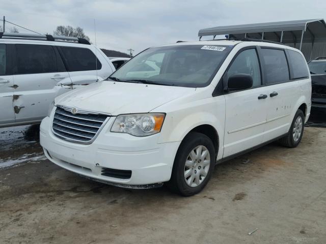 2A8HR44H68R727279 - 2008 CHRYSLER TOWN & COU WHITE photo 2