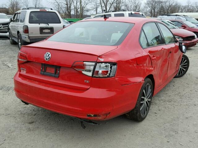 3VWD17AJ9FM221145 - 2015 VOLKSWAGEN JETTA SE RED photo 4