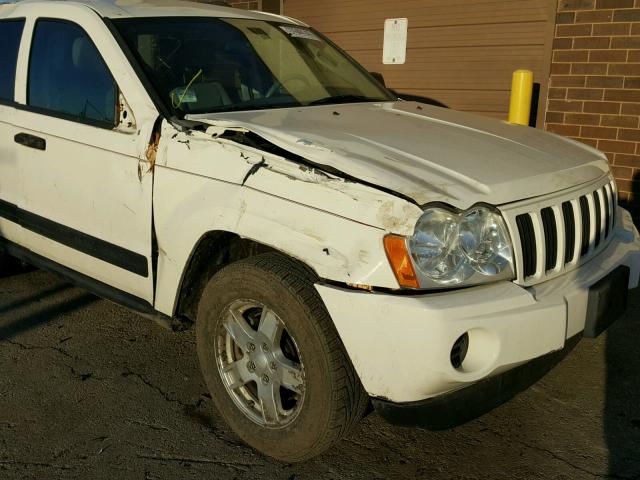 1J4GR48K86C237077 - 2006 JEEP GRAND CHER WHITE photo 9