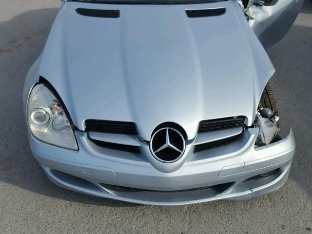 WDBWK54F17F152777 - 2007 MERCEDES-BENZ SLK 280 SILVER photo 7