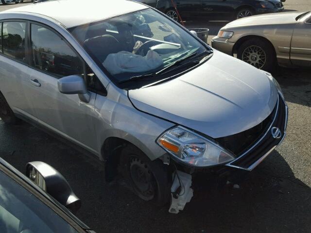 3N1BC1CP2CK295049 - 2012 NISSAN VERSA S SILVER photo 1