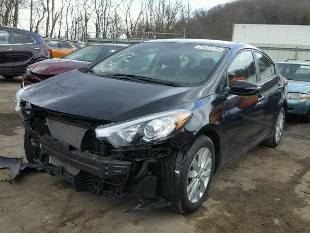 KNAFX4A60G5596494 - 2016 KIA FORTE LX BLACK photo 2