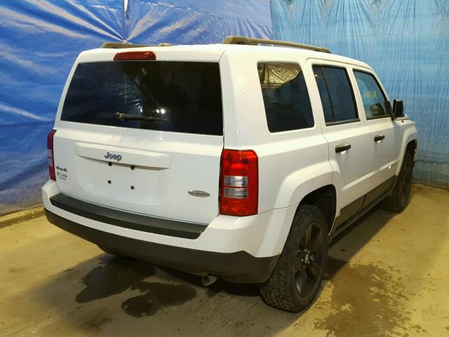 1C4NJRFB8ED725412 - 2014 JEEP PATRIOT LA WHITE photo 4