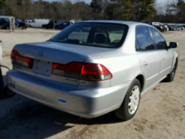 1HGCG65561A080210 - 2001 HONDA ACCORD LX GRAY photo 4