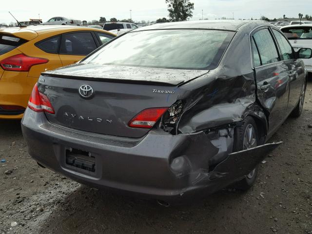 4T1BK36B27U196163 - 2007 TOYOTA AVALON XL GRAY photo 4