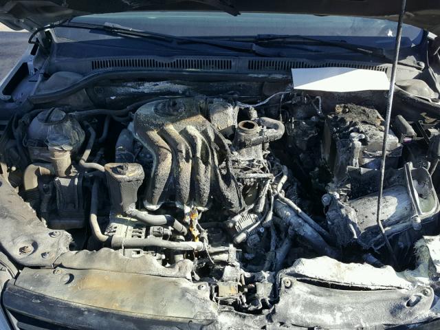 3VW2K7AJ0BM380036 - 2011 VOLKSWAGEN JETTA BASE 银色 照片 7