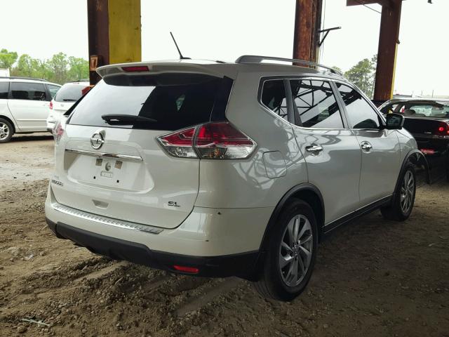 5N1AT2MT8FC762054 - 2015 NISSAN ROGUE S WHITE photo 4