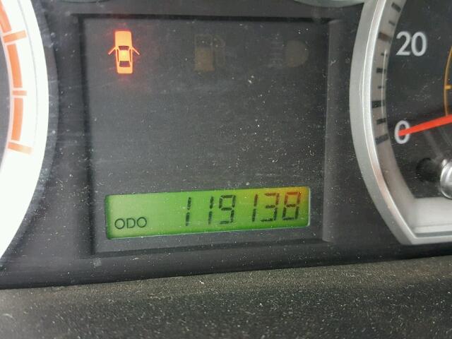 KL1TD56E59B692475 - 2009 CHEVROLET AVEO LS GRAY photo 8