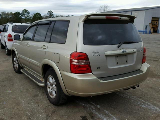 JTEGF21A720047900 - 2002 TOYOTA HIGHLANDER GOLD photo 3