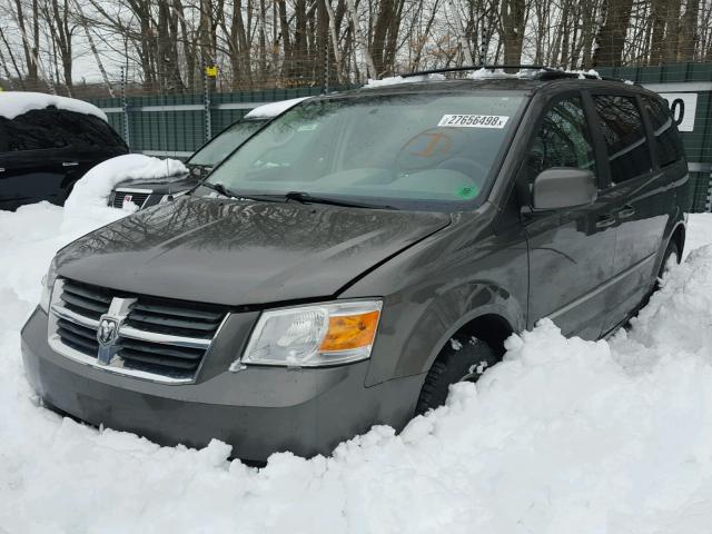 2D4RN5D14AR283263 - 2010 DODGE GRAND CARA GREEN photo 2