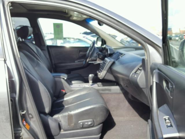 JN8AZ08W05W410759 - 2005 NISSAN MURANO SL GRAY photo 5